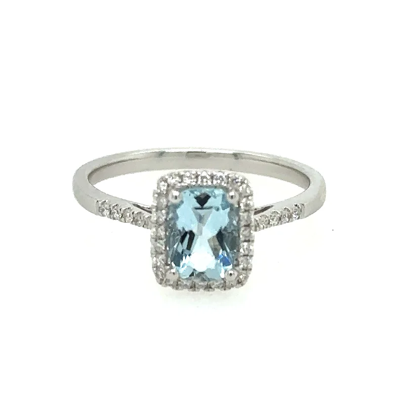 14K White Gold Aquamarine and Diamond Ring