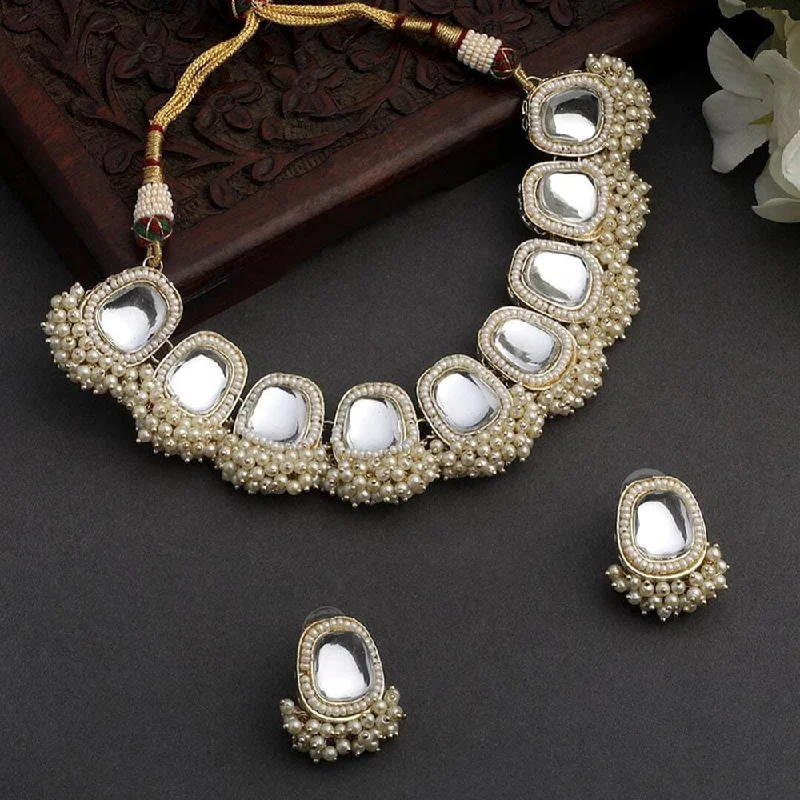 Lucentarts Jewellery Gold Plated Kundan Stone And Pearls Choker Necklace Set