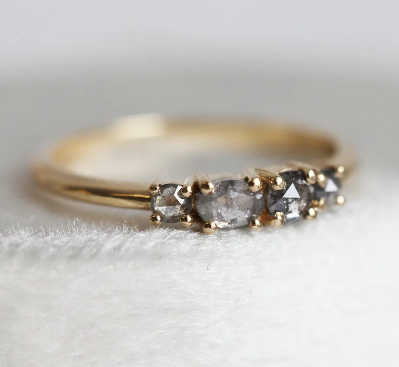 Fiona Ombre Salt & Pepper Diamond Ring