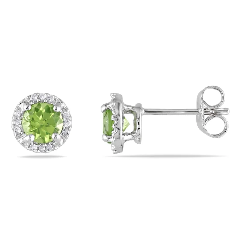 Miadora Sterling Silver Peridot and Diamond Stud Earrings (G-H, I1-I2)