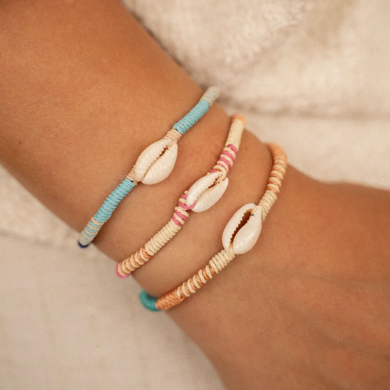 Kuta Beachcomber Shell Bracelet