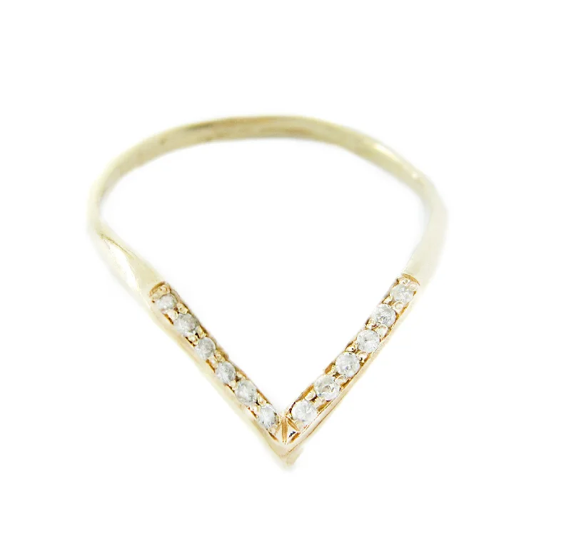 Beak Diamond Ring