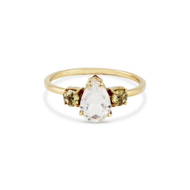 Rainbow Moonstone Pear Shape And Diamond Ring In 18K Yellow Gold