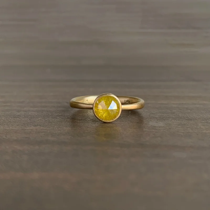 Round Saffron Diamond Ring