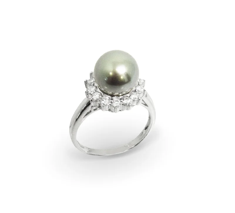 Tahitian Pearl and Diamond Ring