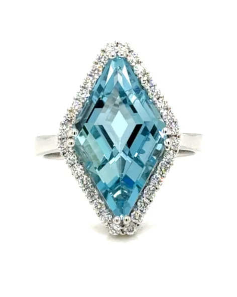 14K White Gold 4.02ct Aquamarine & 0.35cttw SI2 G-H Diamond Ring by Rego